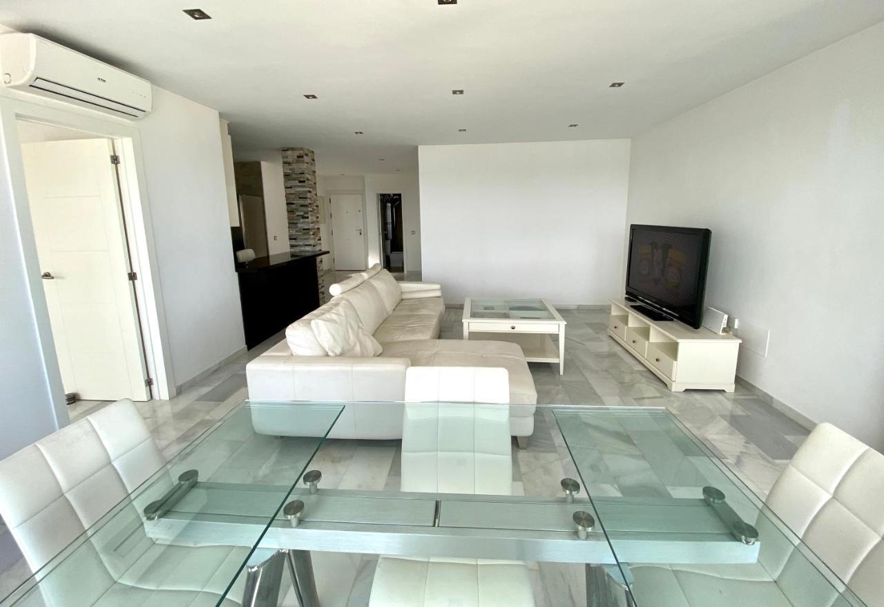 Luxury Puerto Banus Penthouse With Parking & Wi-Fi Marbella Exterior foto