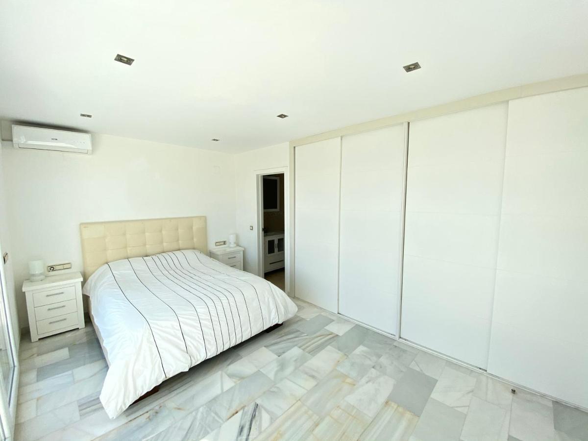 Luxury Puerto Banus Penthouse With Parking & Wi-Fi Marbella Exterior foto