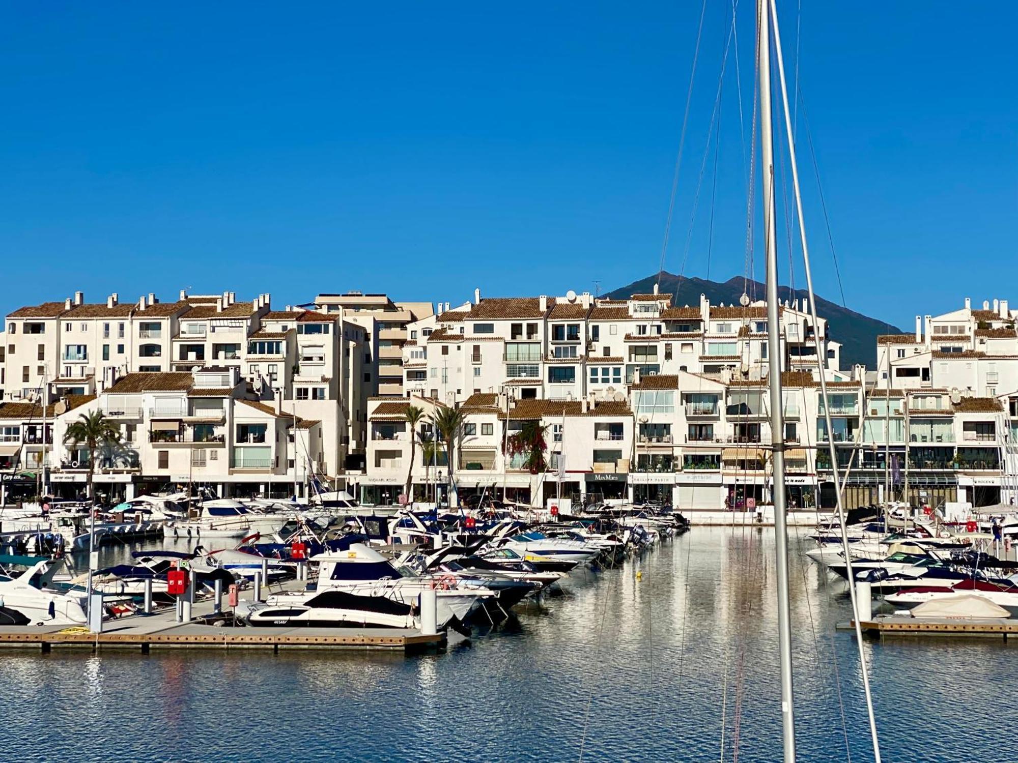 Luxury Puerto Banus Penthouse With Parking & Wi-Fi Marbella Exterior foto